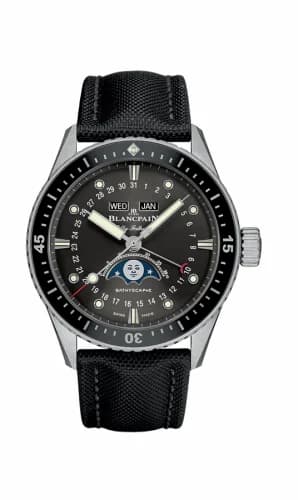 Blancpain Fifty Fathoms Bathygraphe Quantième Complet Black / Grey / Black Canvas 5054-1110-B52A — фото часов Blancpain Fifty Fathoms Bathygraphe Quantième Complet Black / Grey / Black Canvas 5054-1110-B52A — фото часов