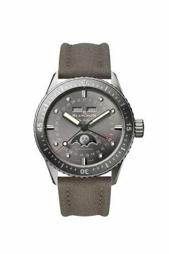 Blancpain Fifty Fathoms Bathygraphe Quantième Complet Titanium / Grey / Canvas 5054-1210-G52A — фото часов Blancpain Fifty Fathoms Bathygraphe Quantième Complet Titanium / Grey / Canvas 5054-1210-G52A — фото часов