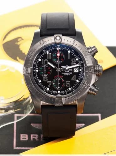Breitling Avenger Blacksteel Águila Real Mexicana M13380 FT — фото часов Breitling Avenger Blacksteel Águila Real Mexicana M13380 FT — фото часов