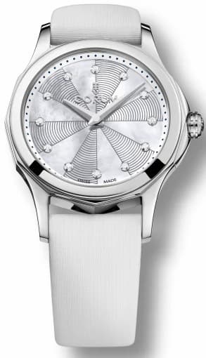 Corum Admiral Legend Lady 32 Quartz A020/02667 A020-02667 — фото часов Corum Admiral Legend Lady 32 Quartz A020/02667 A020-02667 — фото часов