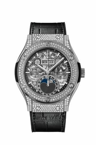Hublot Classic Fusion Aerofusion Moonphase Titanium - Pavé / Alligator 547.NX.0170.LR.1704