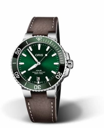 Oris Aquis Date 39.5 Stainless Steel / Green / Calf 01 733 7732 4157-07 5 21 10FC — фото часов Oris Aquis Date 39.5 Stainless Steel / Green / Calf 01 733 7732 4157-07 5 21 10FC — фото часов