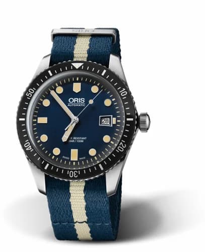 Oris Divers Sixty-Five 42 Stainless Steel / Blue / NATO 01 733 7720 4055-07 5 21 29FC — фото часов Oris Divers Sixty-Five 42 Stainless Steel / Blue / NATO 01 733 7720 4055-07 5 21 29FC — фото часов