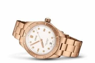 Oris Divers Sixty-Five 38 Cotton Candy White Star 01 733 7771 3151-07 8 19 15 — фото часов Oris Divers Sixty-Five 38 Cotton Candy White Star 01 733 7771 3151-07 8 19 15 — фото часов