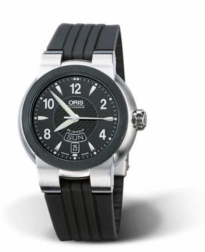 Oris TT1 Day Date Stainless Steel - Rubber / Black / Rubber 01 635 7518 4464-07 4 24 14 — фото часов Oris TT1 Day Date Stainless Steel - Rubber / Black / Rubber 01 635 7518 4464-07 4 24 14 — фото часов