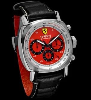 Panerai Ferrari Scuderia Chronograph FER00028 — фото часов Panerai Ferrari Scuderia Chronograph FER00028 — фото часов