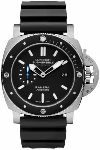 Panerai Luminor Submersible 47 Amagnetic 3 Days Automatic Titanium / Black PAM01389 — фото часов Panerai Luminor Submersible 47 Amagnetic 3 Days Automatic Titanium / Black PAM01389 — фото часов