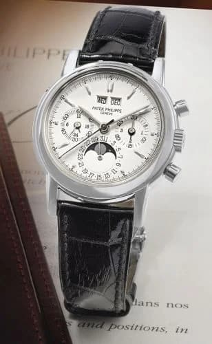 Patek Philippe Perpetual Calendar Chronograph 3970 White Gold / Silver 3970EG-016 — фото часов Patek Philippe Perpetual Calendar Chronograph 3970 White Gold / Silver 3970EG-016 — фото часов