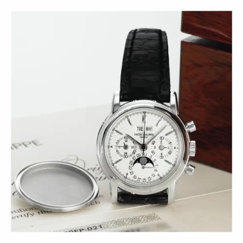 Patek Philippe Perpetual Calendar Chronograph 3970 Platinum / Silver Stick 3970EP-021 — фото часов Patek Philippe Perpetual Calendar Chronograph 3970 Platinum / Silver Stick 3970EP-021 — фото часов