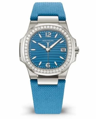 Patek Philippe Nautilus 7010 White Gold / Azure Blue / Strap 7010G-013 — фото часов Patek Philippe Nautilus 7010 White Gold / Azure Blue / Strap 7010G-013 — фото часов