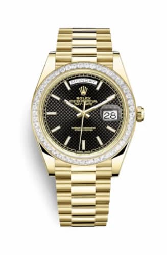 Rolex Day-Date 40 Yellow Gold - Baguette / Black 228398tbr-0004 — фото часов Rolex Day-Date 40 Yellow Gold - Baguette / Black 228398tbr-0004 — фото часов