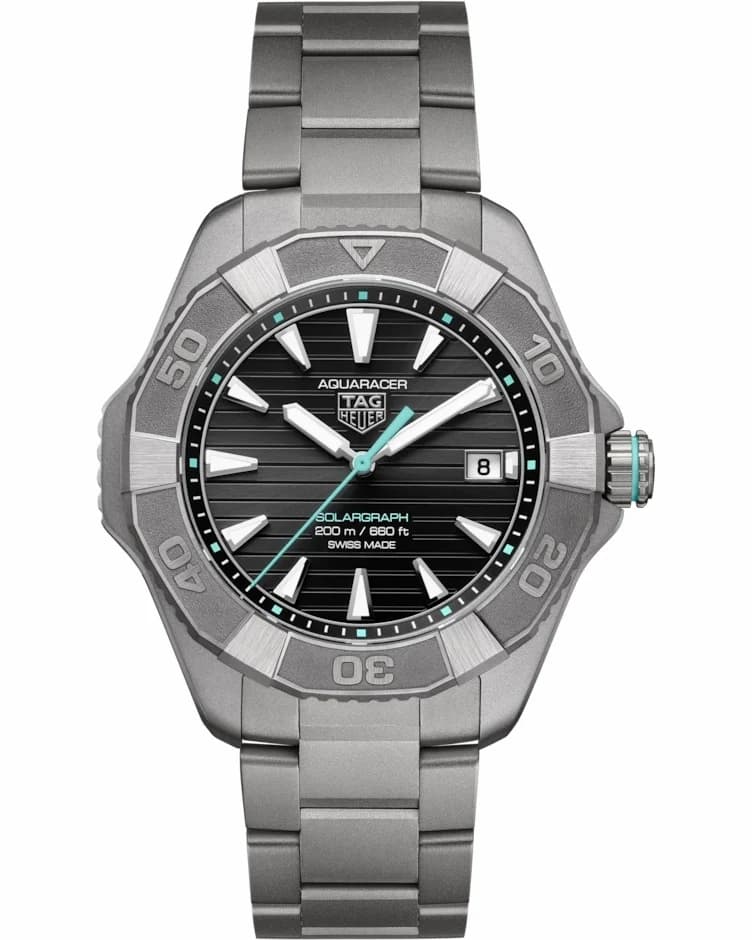 TAG Heuer Aquaracer Professional 200 Solargraph 40 Titanium / Black / Bracelet WBP1184.BF0008 — фото часов TAG Heuer Aquaracer Professional 200 Solargraph 40 Titanium / Black / Bracelet WBP1184.BF0008 — фото часов
