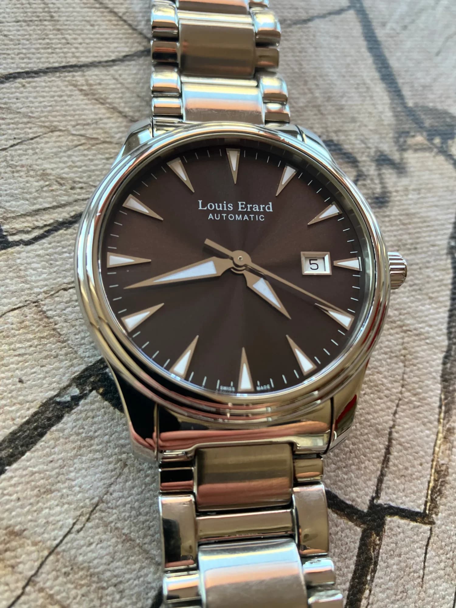 Louis Erard 69257
