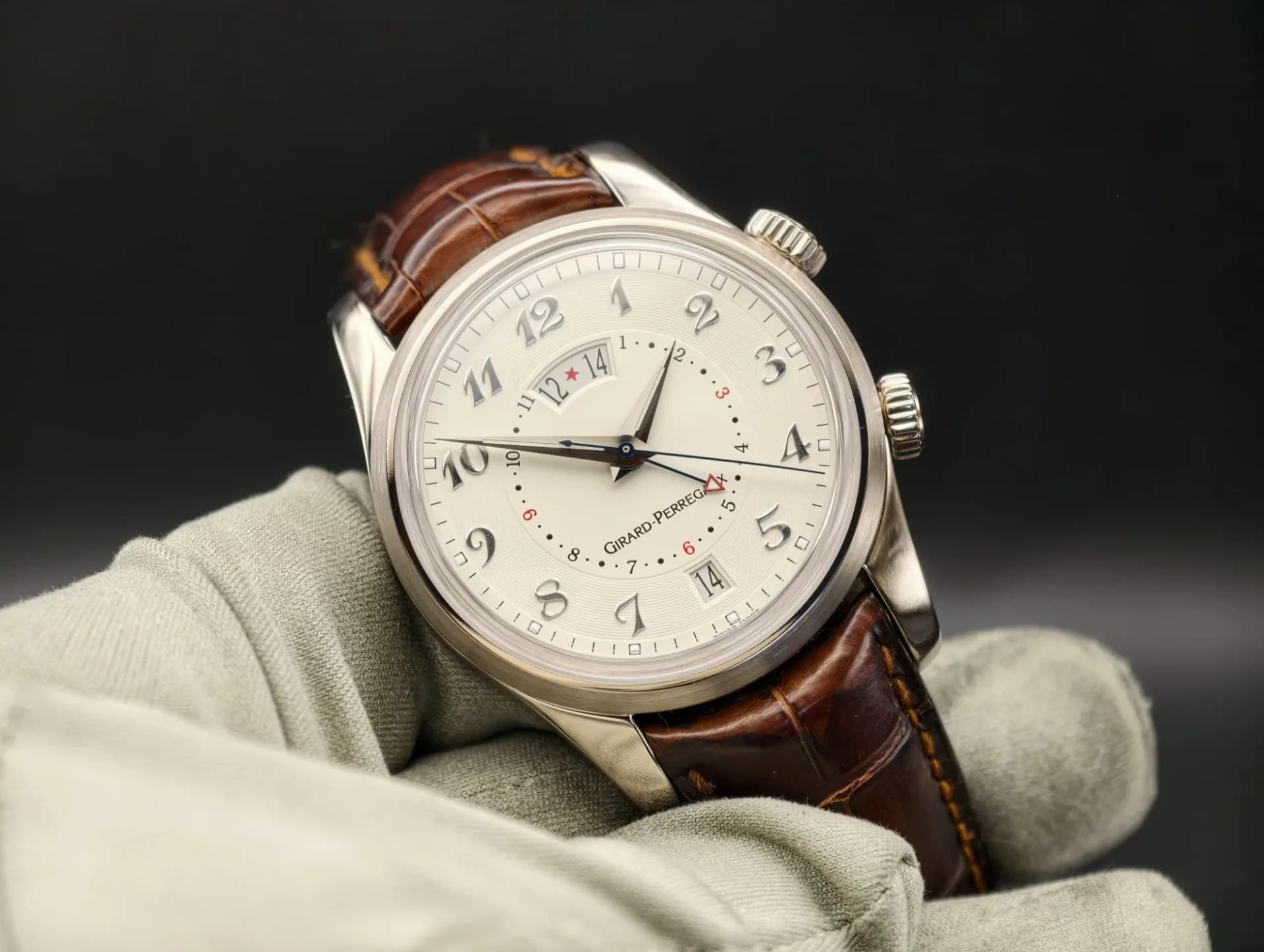 Girard-Perregaux 49350