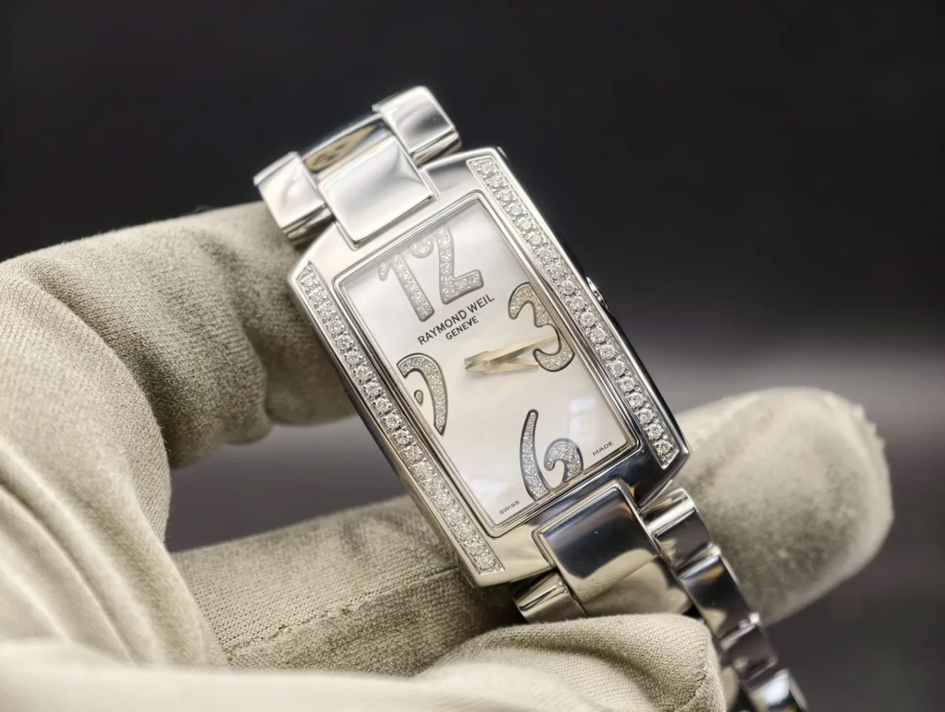 Raymond Weil 1800-ST1-05383