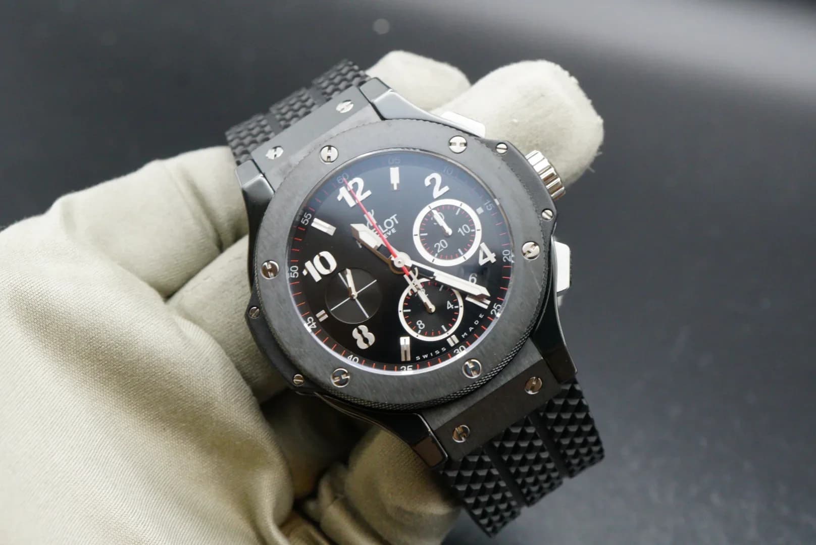 Hublot 301.CX.130.RX