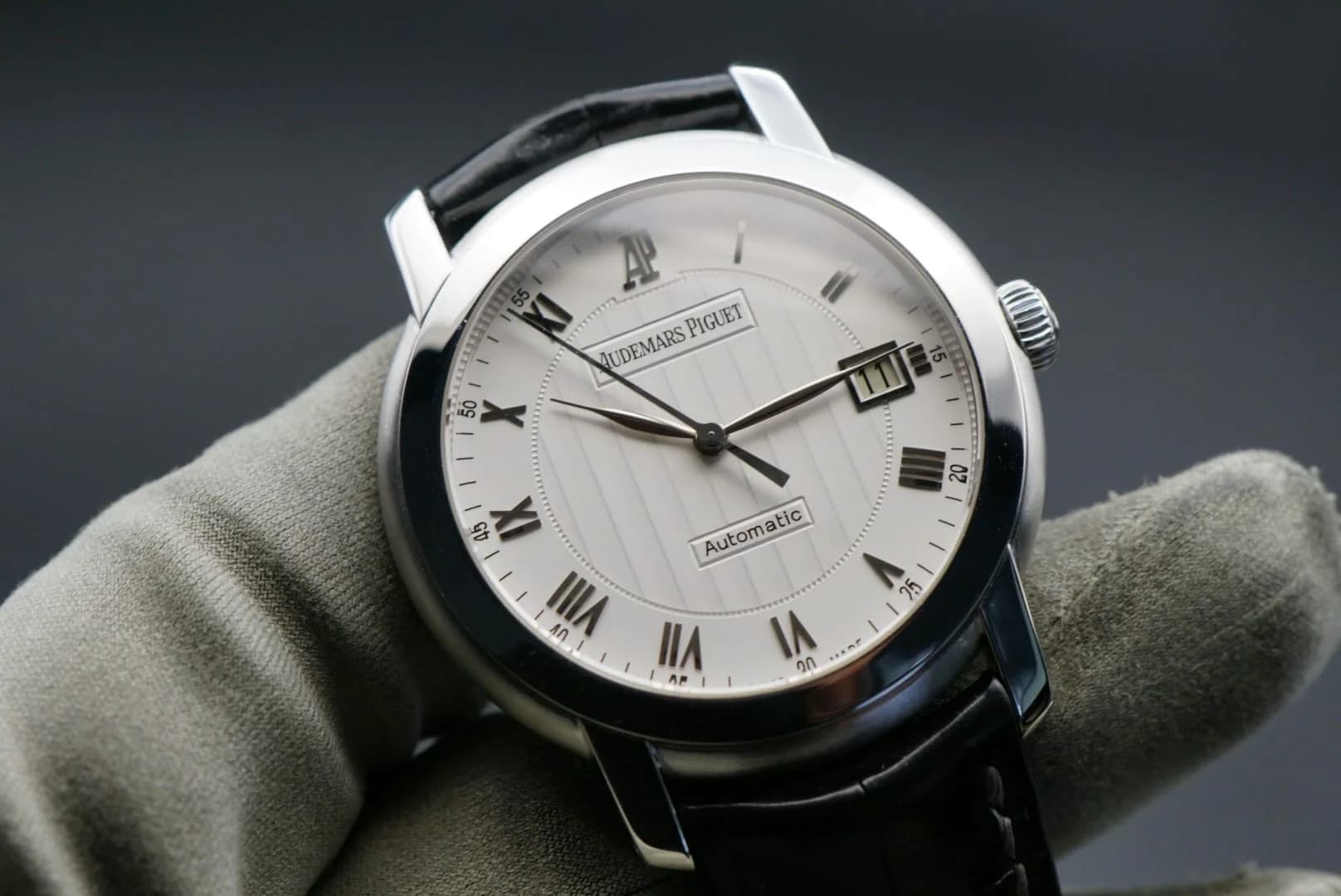 Audemars Piguet 15120BC.OO.A002CR.01