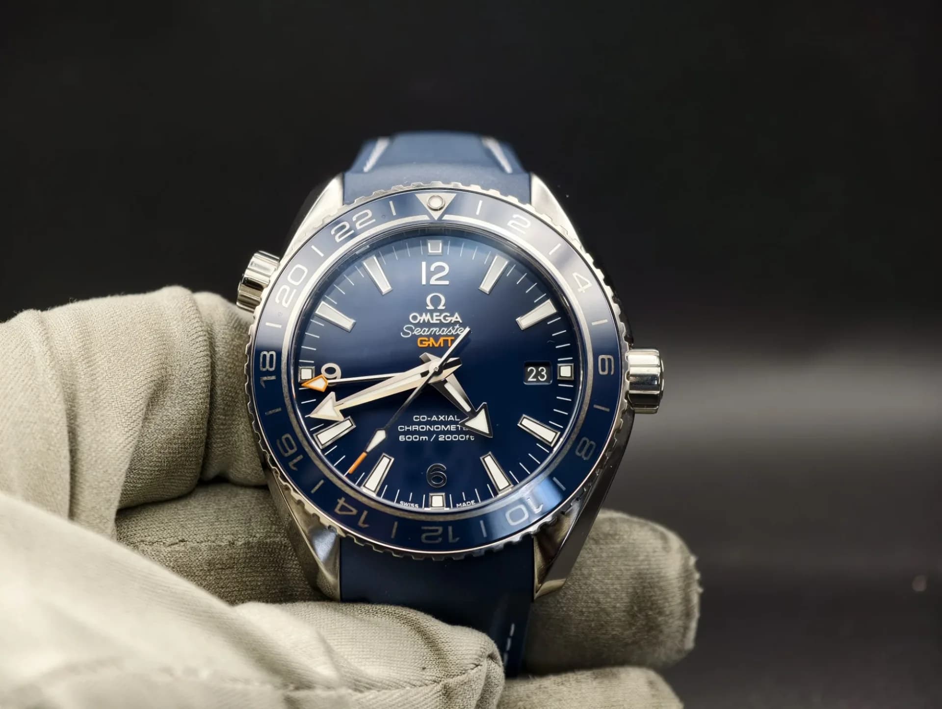 Omega 232.92.44.22.03.001
