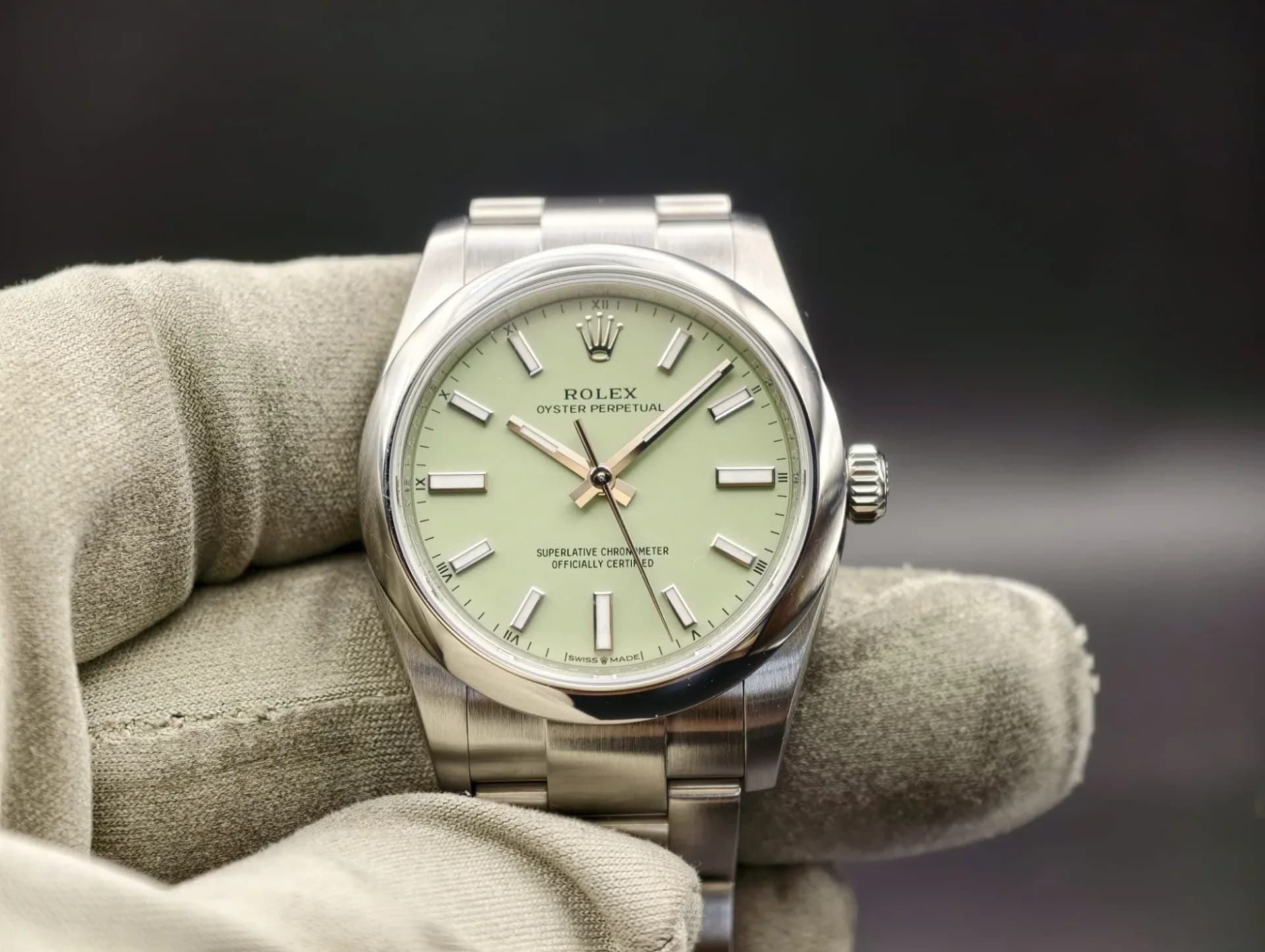 Rolex 124200