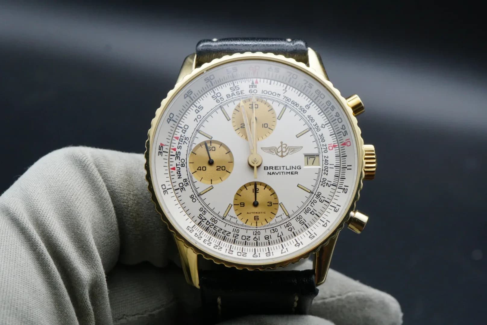 Breitling K13019