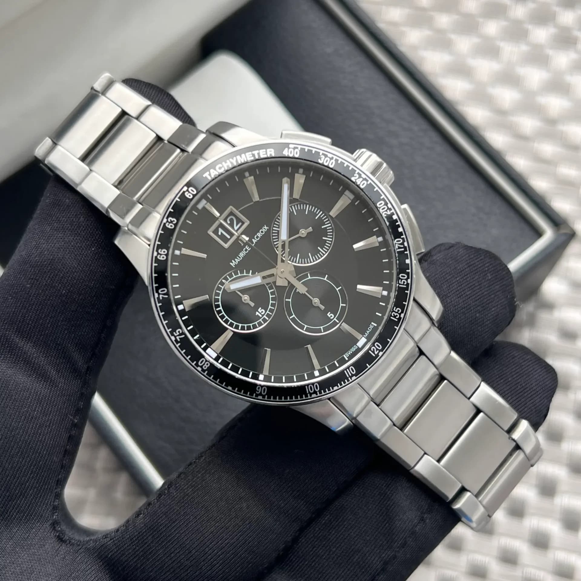 Maurice Lacroix MI1098-SS042-330