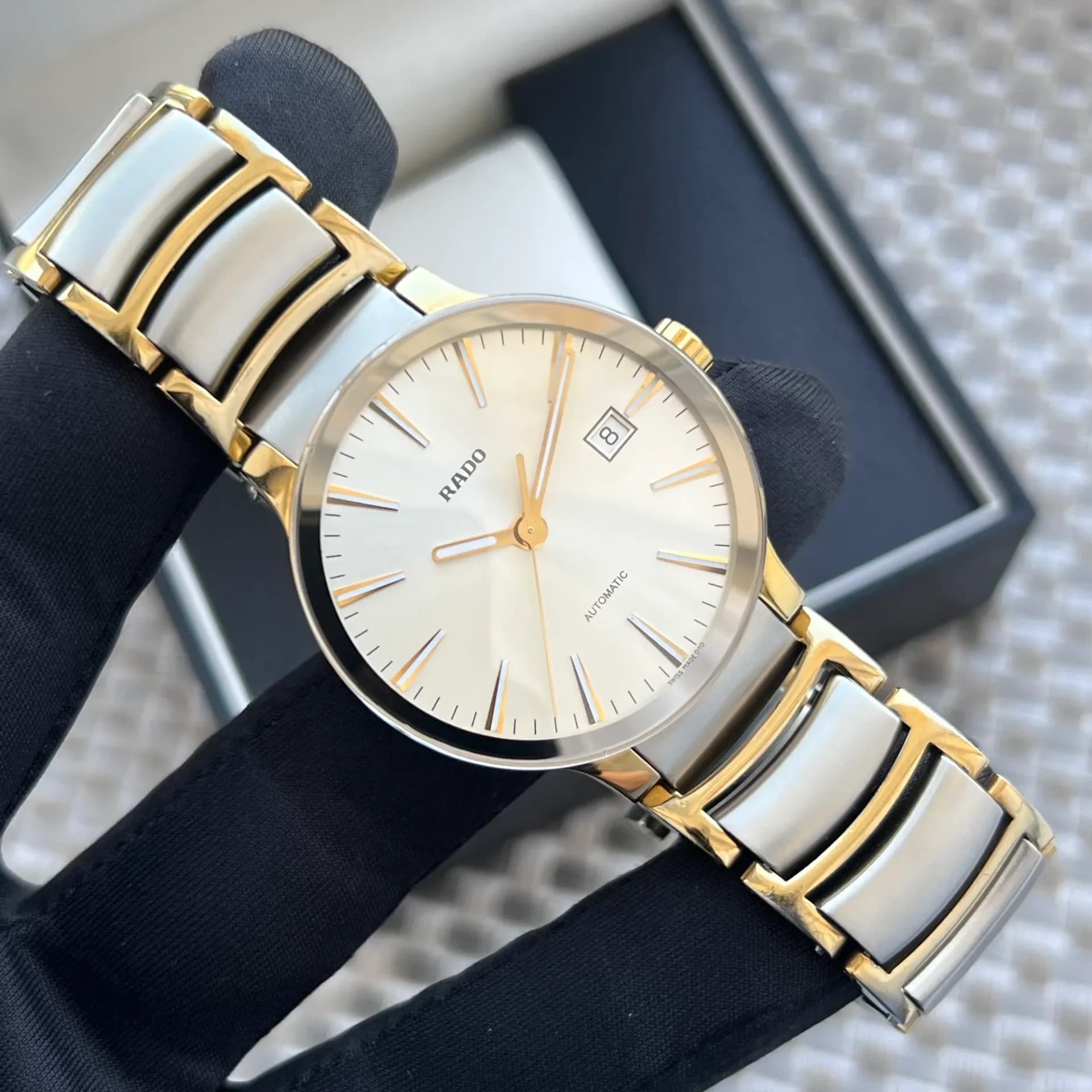Rado 658.0529.3.010